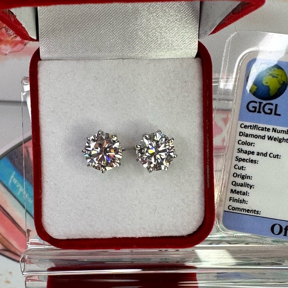 8ct ROUND BRILLIANT CUT DIAMOND EARRINGS - Picture 1 of 5